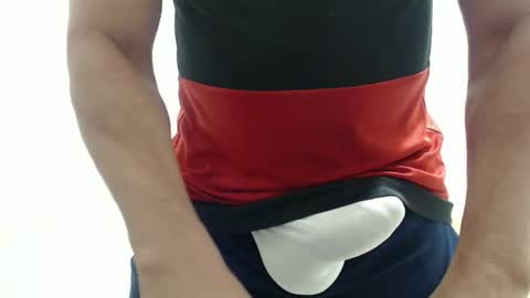 cashmastermuscle77 online show from October 25, 10:44 pm