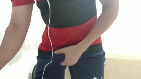 cashmastermuscle77 online show from December 5, 11:51 pm