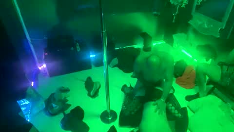 cat_daddy2121 online show from November 10, 11:04 am