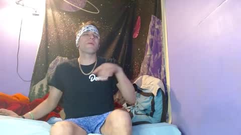 cguffey2284 online show from January 2, 11:16 pm