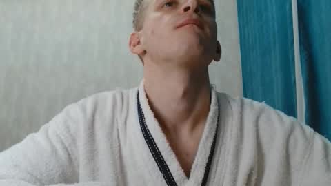 ch1lldrill online show from December 13, 10:49 pm