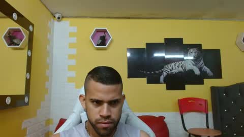 chacorta_ online show from May 26, 1:18 pm