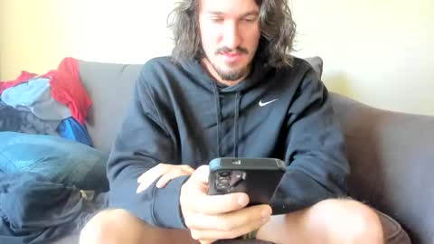 Lydong online show from April 3, 5:21 pm