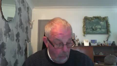 Champers online show from December 23, 12:41 pm