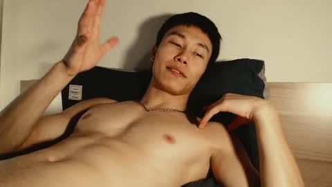 Snapshot of chan_pak chatting on January 17, 11:44 pm chan_pak online show from January 17, 11:44 pm