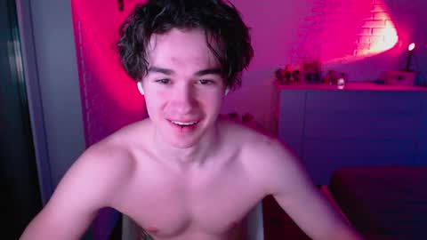 charleshanson69 online show from April 12, 7:37 pm