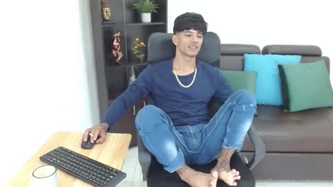 Charlie oconnor online show from January 14, 4:57 am