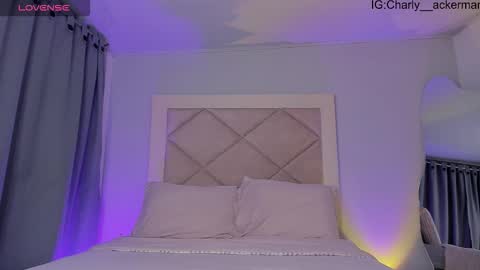 charly online show from November 8, 2:15 am