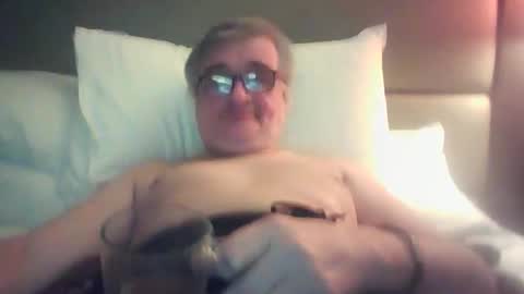 lee online show from March 14, 7:32 pm