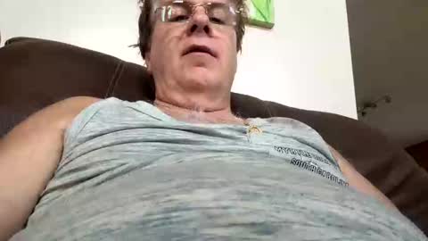 Snapshot of chefbrian36 chatting on September 17, 6:20 pm Chefbrian36 online show from September 17, 6:20 pm