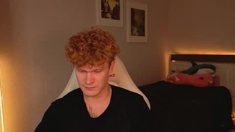 LUCASRYANPVT IS OPEN online show from November 25, 4:03 am