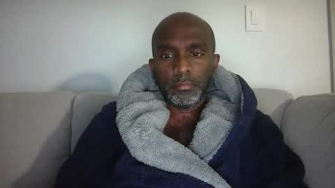 chenthu1979 online show from April 12, 11:22 am