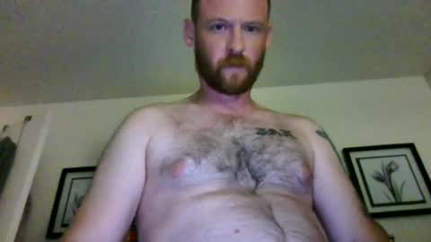 chillywilly3000 online show from June 16, 1:41 am