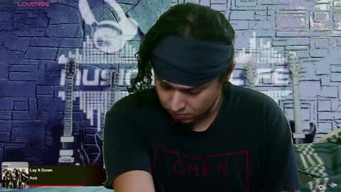 Enrique online show from February 19, 2:55 am