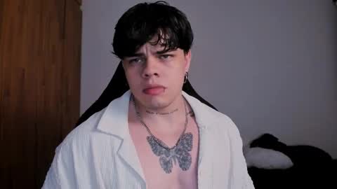 Chris Cooper Independent model online show from February 20, 3:23 am