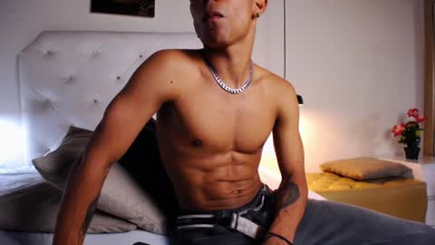 Chris Weell online show from February 16, 7:49 pm