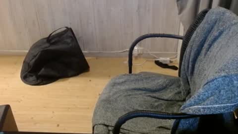 chriser_xxx online show from January 1, 4:07 pm