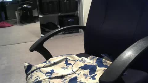 chrismas1 online show from February 19, 2:01 am