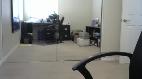 chrismas1 online show from March 25, 9:19 pm