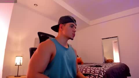 chrismorgan24 online show from December 17, 1:24 am