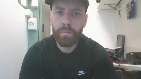 Snapshot of chrisomate31 chatting on February 3, 2:03 am chrisomate31 online show from February 3, 2:03 am