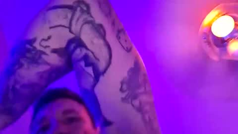 christ09her55 online show from February 24, 12:17 pm