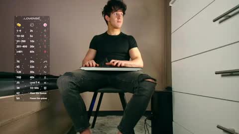 UPVOTE ME ------  ILL DO SOMETHING FOR FREE online show from March 22, 9:14 am