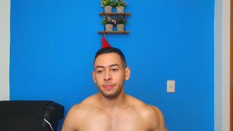 Christopher online show from January 4, 12:16 am