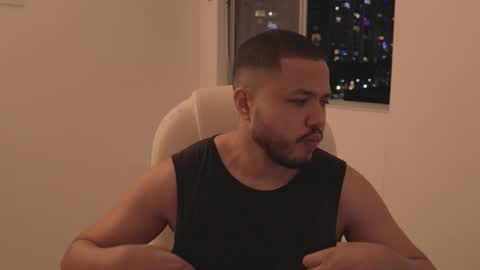 Chris online show from November 27, 1:20 am