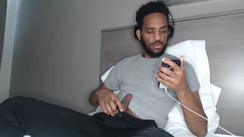 Snapshot of chrisvacherx chatting on February 19, 5:49 pm ChrisVacherx online show from February 19, 5:49 pm