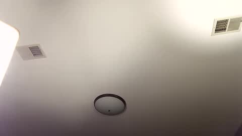 chrisw8121 online show from March 16, 5:44 am