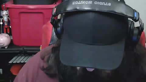  Owner  CEO  Sir  Kah online show from November 8, 11:35 am