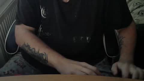 chunkisgreat online show from November 16, 3:36 pm