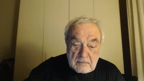 ciaoamoremio3 online show from March 6, 4:53 am