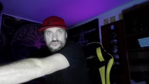 chad online show from November 21, 2:54 am