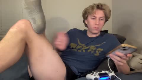 Clyde Austin online show from October 4, 2:27 am