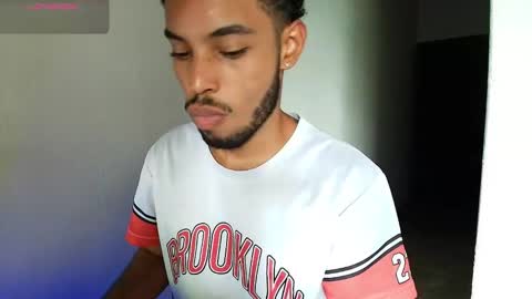 IG  online show from February 12, 6:14 pm