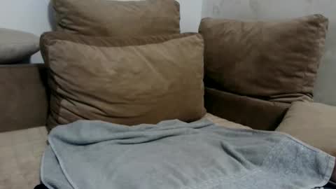 Alex online show from December 16, 9:33 pm