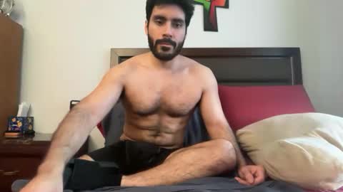 colombianstud94 online show from March 17, 12:18 pm