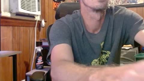 Nelson or ComicKing and sometime Peachy143 online show from October 18, 12:15 am