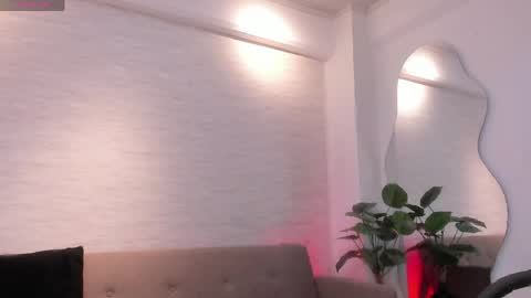 Connor Smith online show from April 12, 11:38 pm