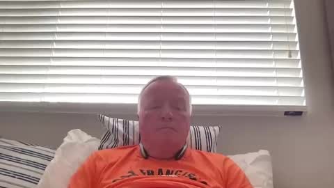 Snapshot of cookoosnest chatting on February 26, 2:57 pm cookoosnest online show from February 26, 2:57 pm