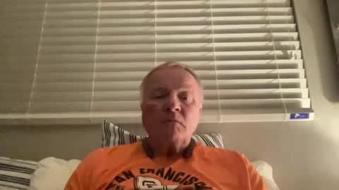 Snapshot of cookoosnest chatting on February 26, 4:47 am cookoosnest online show from February 26, 4:47 am