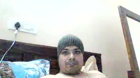 Snapshot of cool_breeze09 chatting on October 25, 8:38 am Cool Breeze09 online show from October 25, 8:38 am