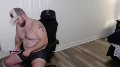 countrystrong35 online show from December 20, 10:33 am