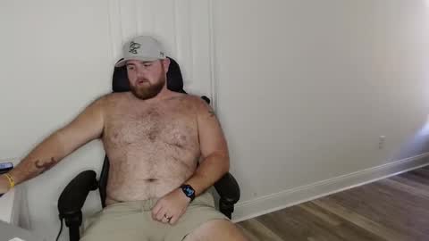 Snapshot of countrystrong53 chatting on October 29, 1:36 pm countrystrong35 online show from October 29, 1:36 pm