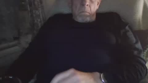 courieral1 online show from March 3, 2:52 am