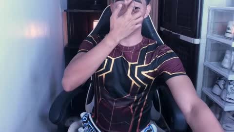 Snapshot of crazyasiancum chatting on January 28, 1:16 pm Zion online show from January 28, 1:16 pm