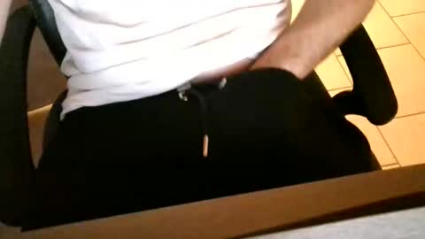 Snapshot of creator8871 chatting on September 30, 4:21 pm creator8871 online show from September 30, 4:21 pm