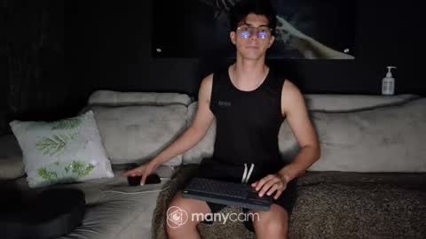 CRHISTIAN online show from April 16, 3:06 am